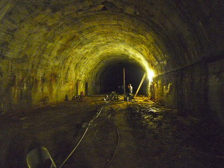 Illustration for article titled 90 Years Ago, the Los Angeles Subway Was Born in This Lost Tunnel